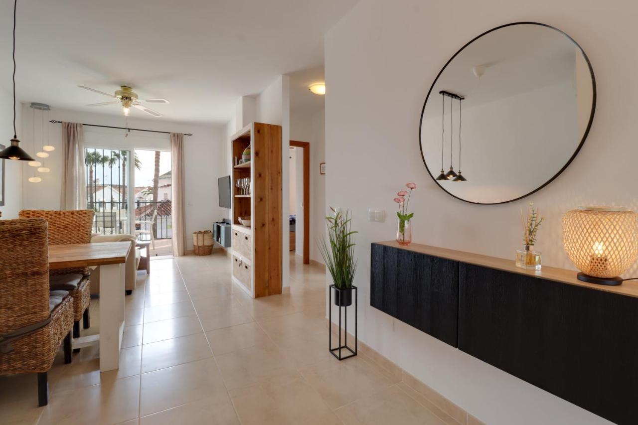 דירות Apt Nerja Chimenea With Ocean View, A/C, & Fiber מראה חיצוני תמונה